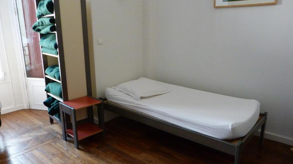 La Maison Des Randonneurs Pansiyon Auxerre Oda fotoğraf