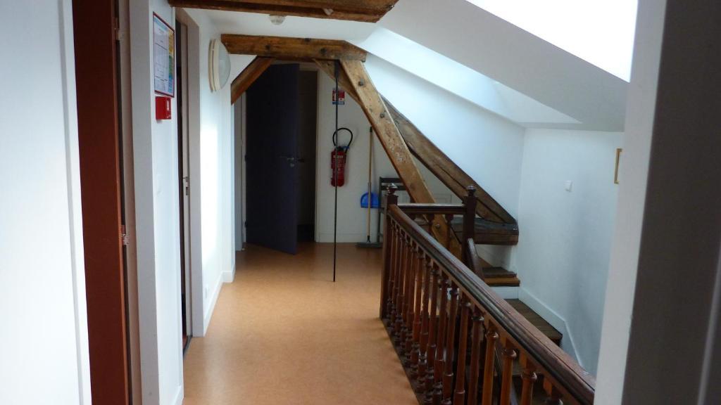 La Maison Des Randonneurs Pansiyon Auxerre Dış mekan fotoğraf